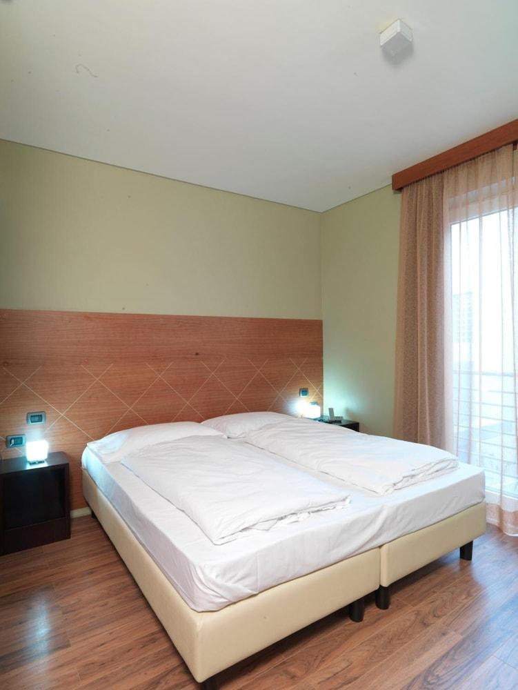 Empoli Hotel Exteriér fotografie